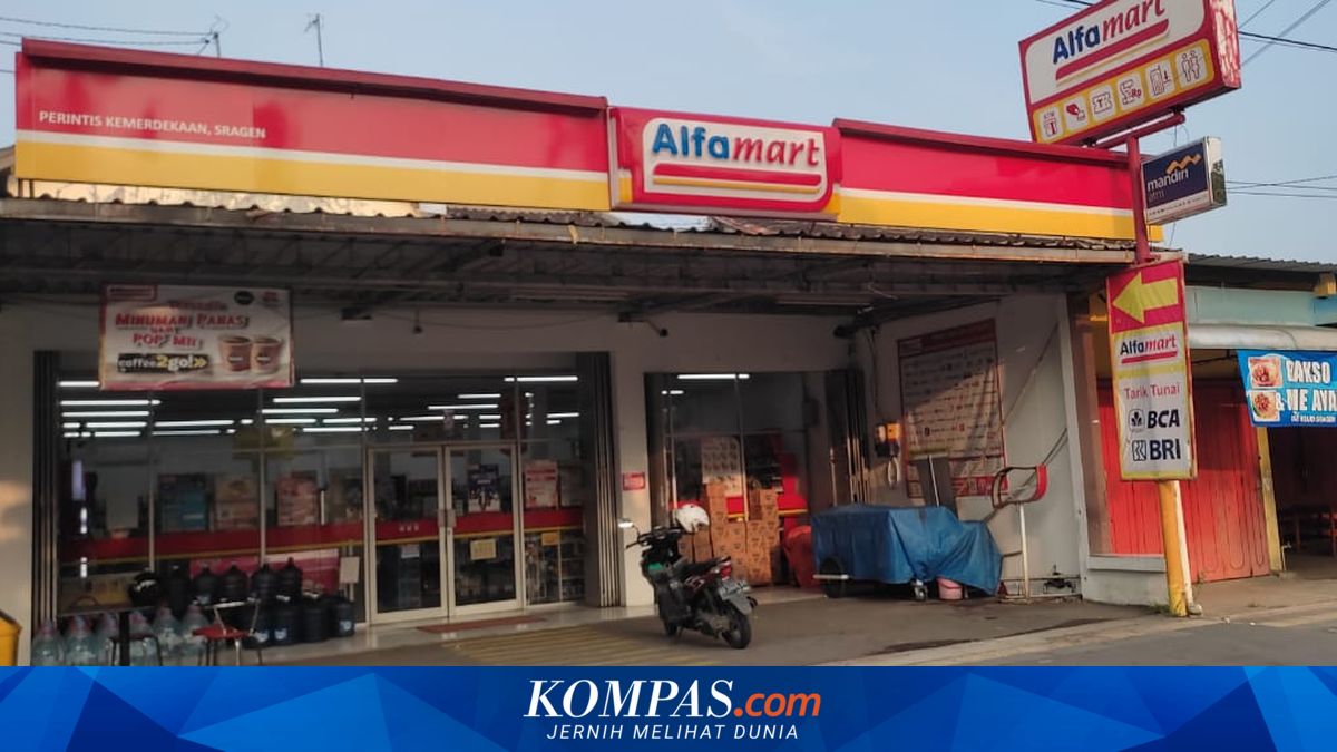 Alfamart Dr. Cipto: Kehadiran yang Menghidupkan Keseharian Warga Cilacap